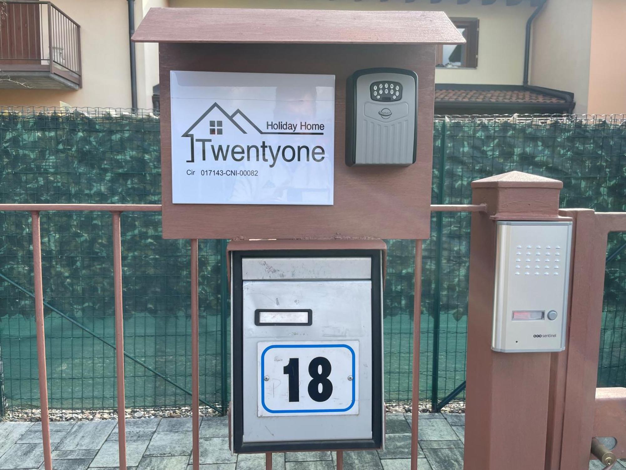 Twentyone Holiday Home Pisogne Ngoại thất bức ảnh